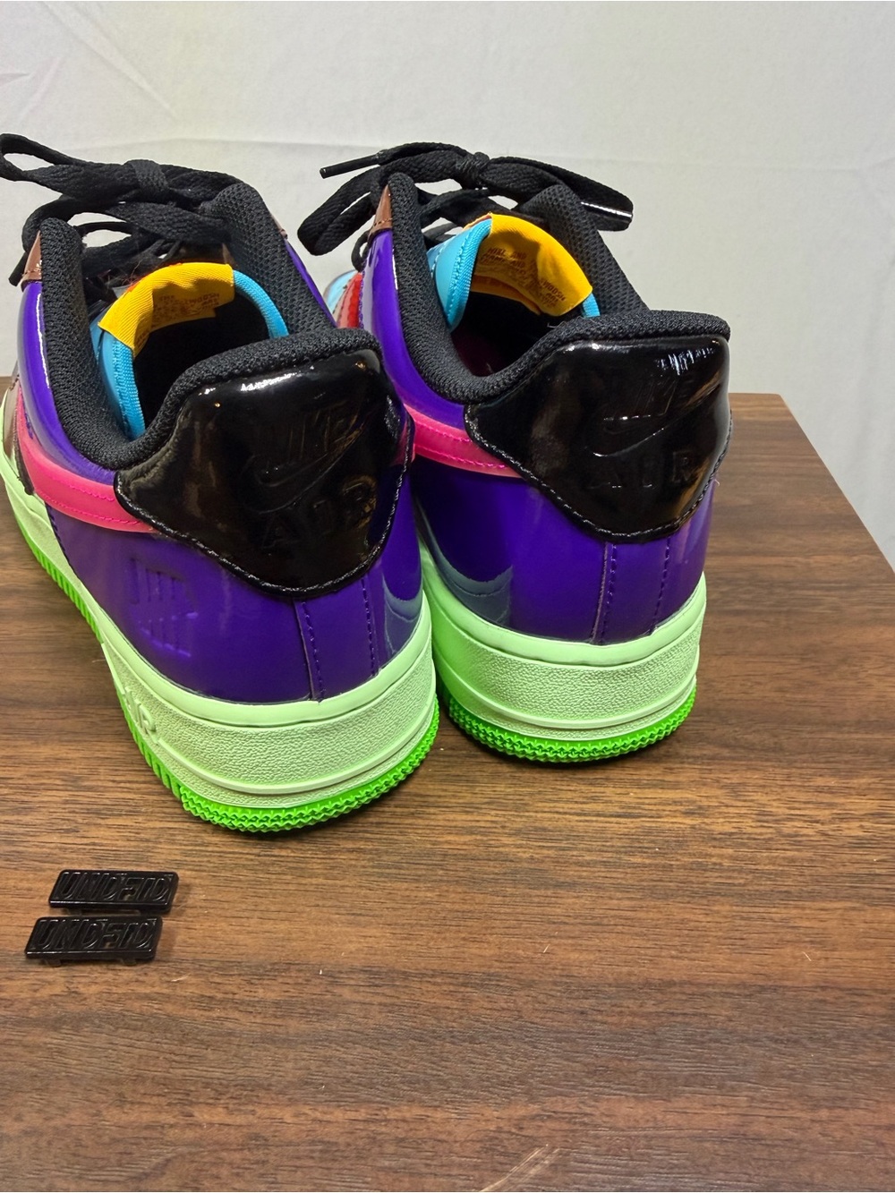 Nike Multicolor Low-Top Sneakers in Blue, Pink, Brown, Purple, Green - Picture 4 of 6